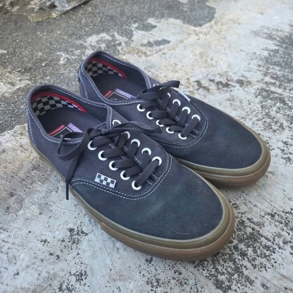 Vans Men's Charcoal Skate Sneakers - Picture 2 of 2